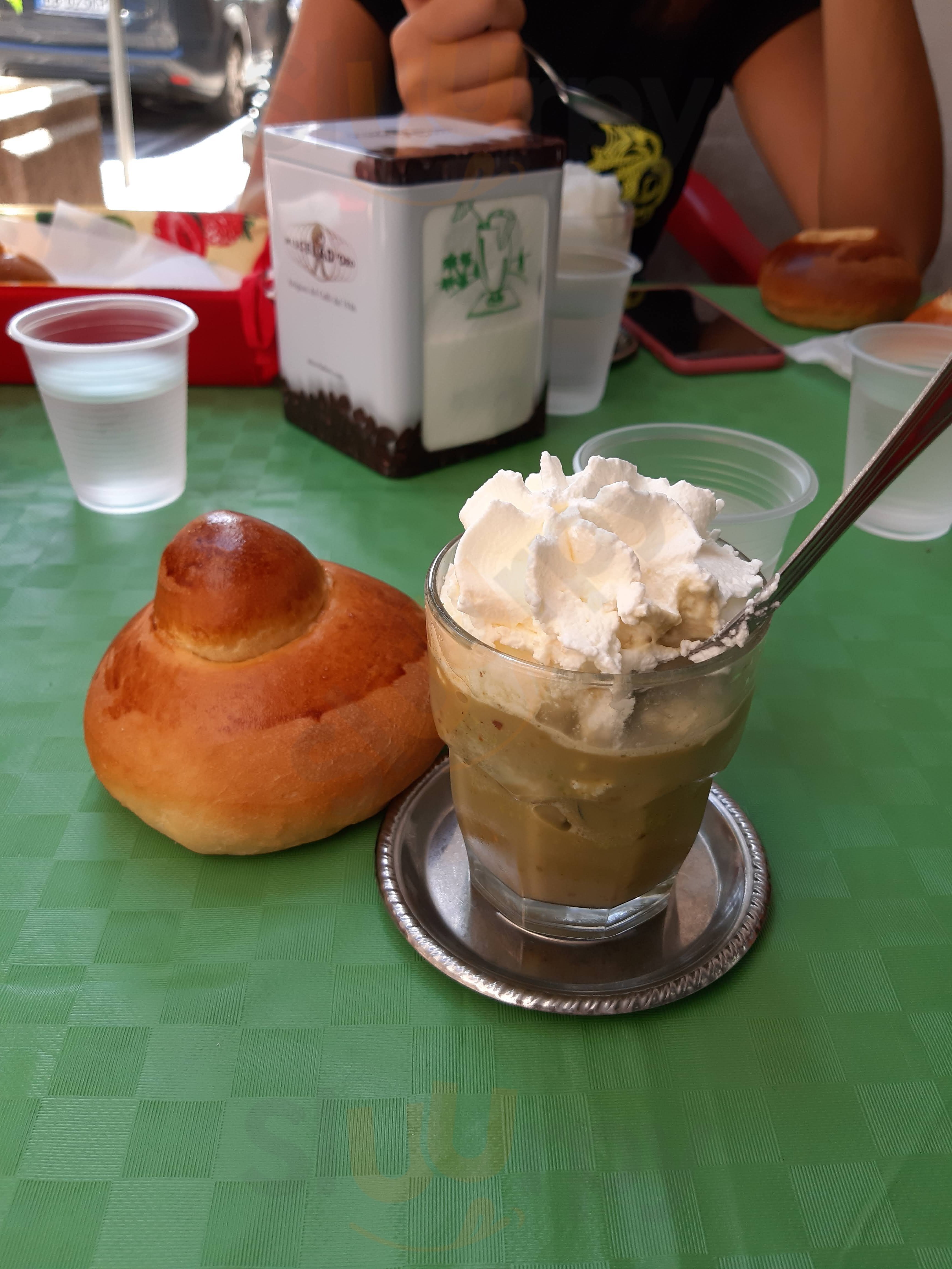 Bar Torcivia, Pettineo