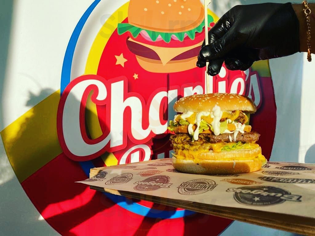 Foto di Charlie's Burger - 7/7