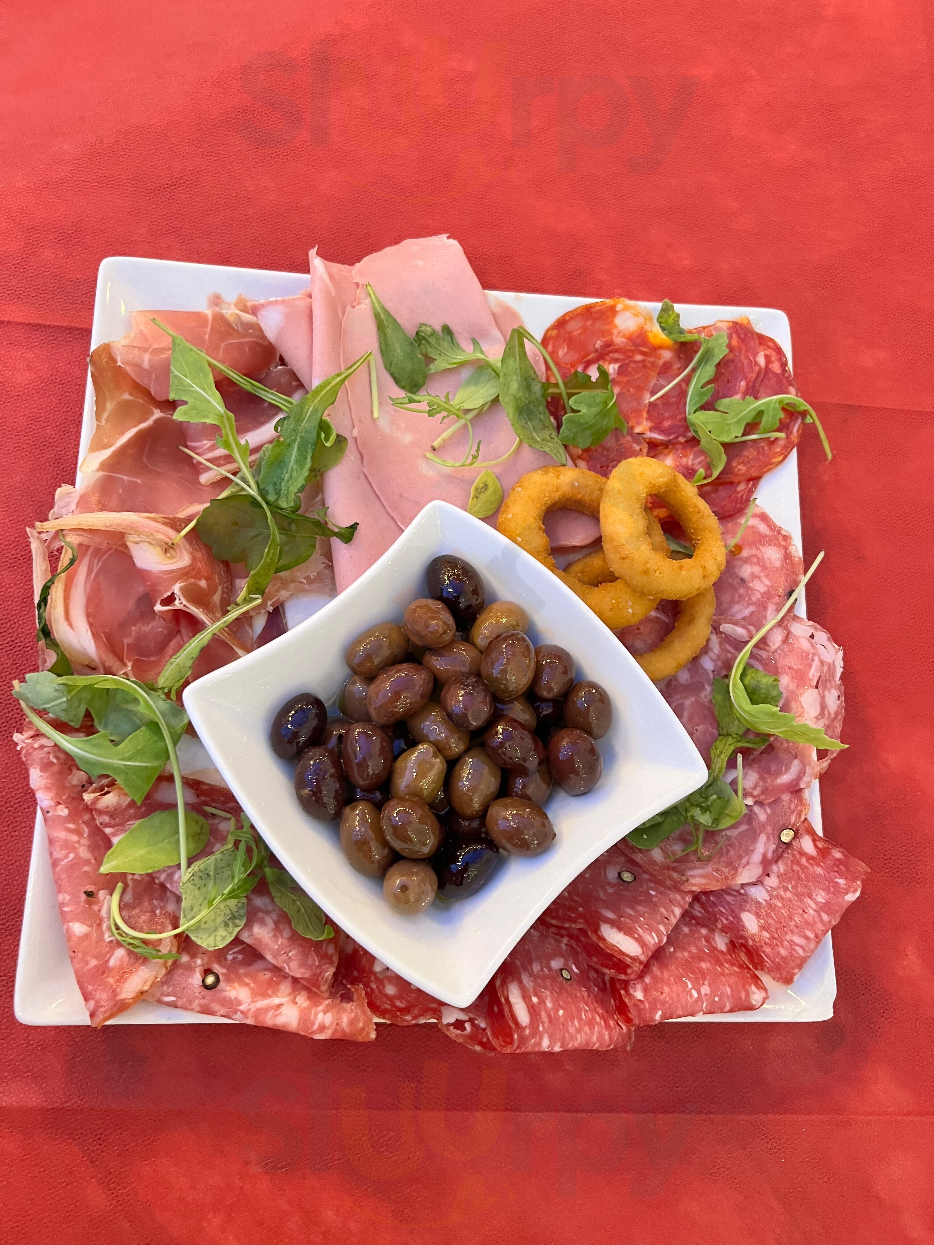 Pane E Vino 2.0, Cagnano Varano