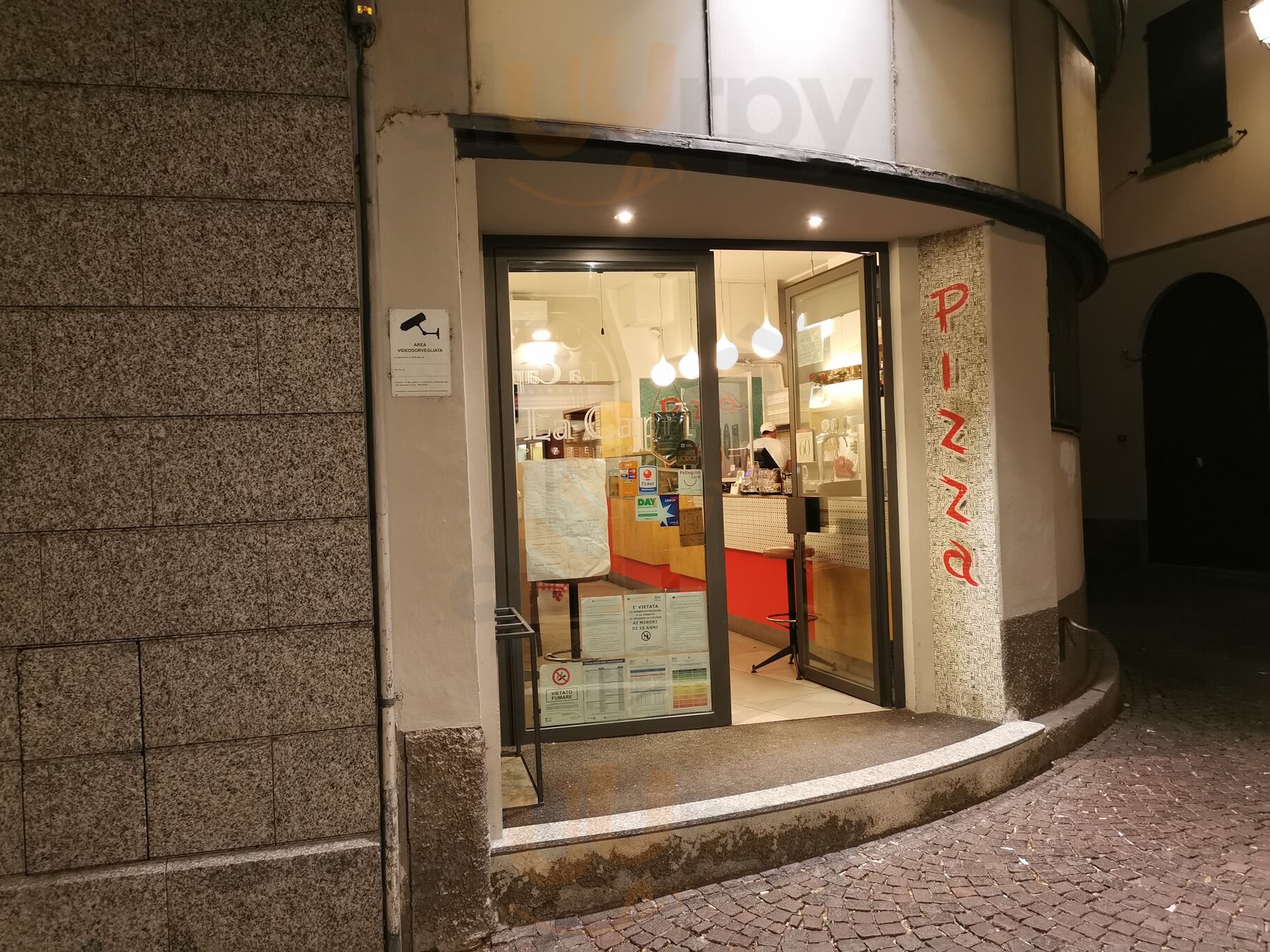 Foto 10 di Pizzeria La Capri - Lecco
