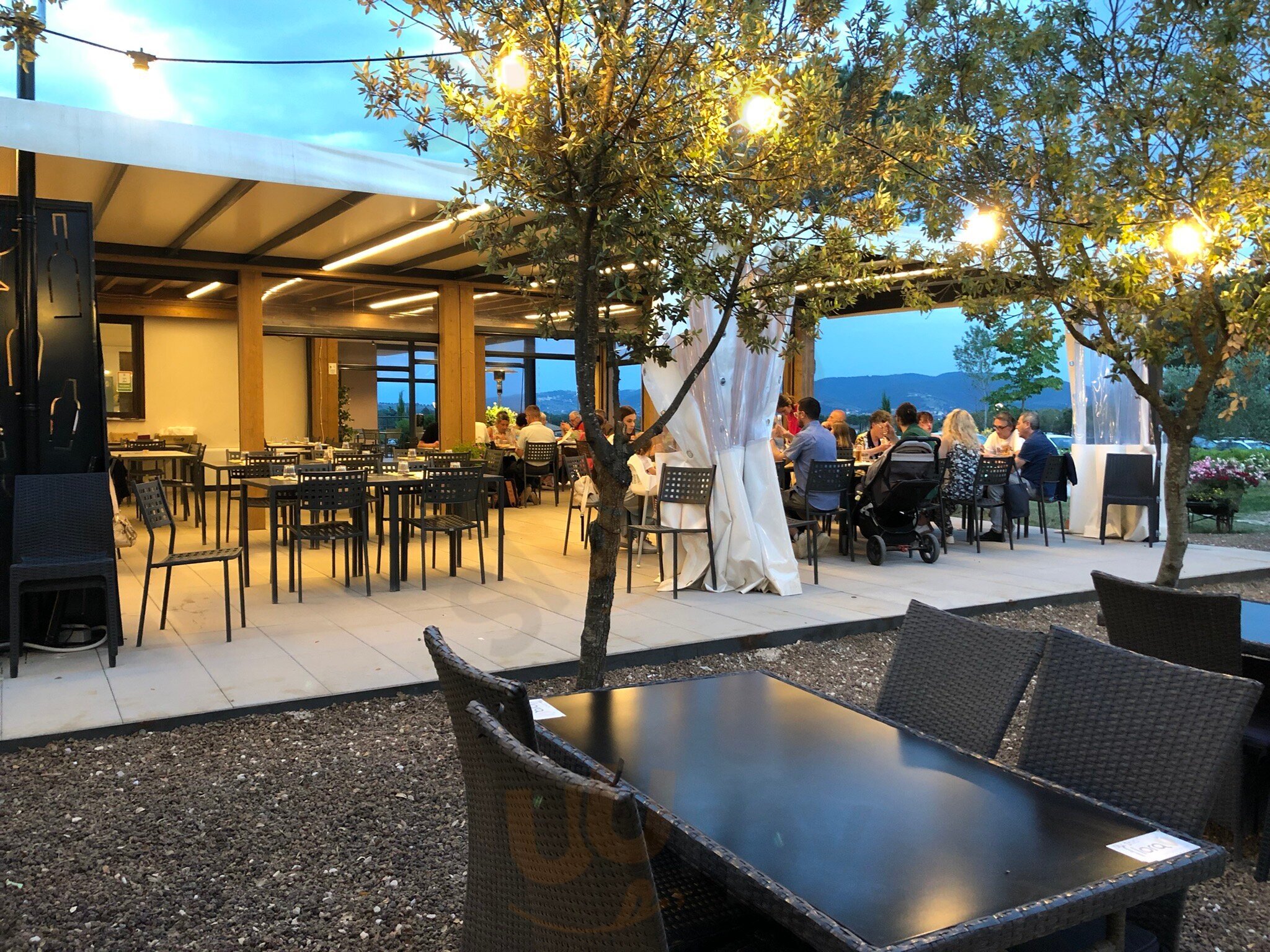 Foto di Flora Eat And Shop - 9/10