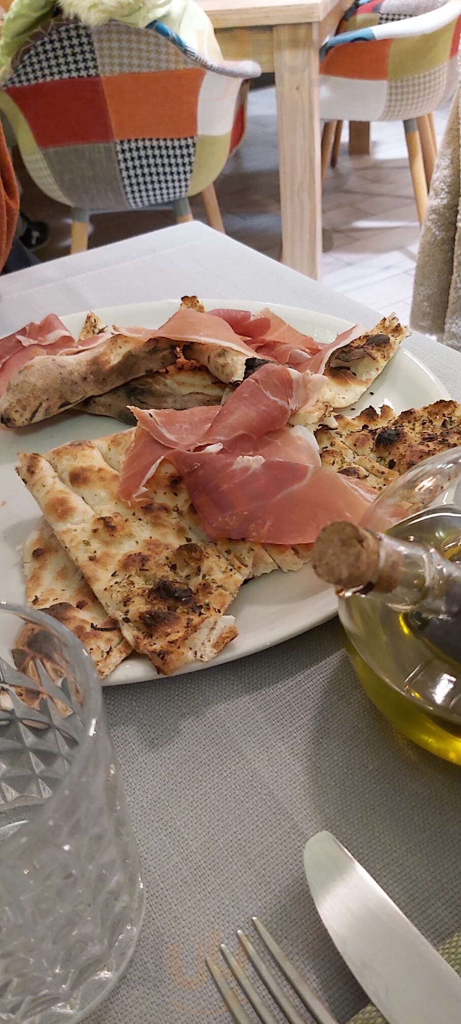 Foto di Saporì Pizza E Cucina - 6/10