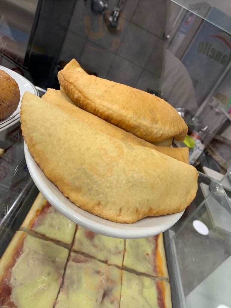 Foto di Gastronomia Artigianale Al Pertini - 7/10