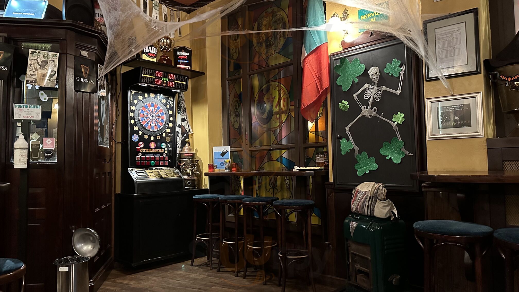 Foto di The Eagle House Pub - 3/7
