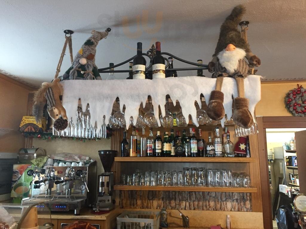 Foto di Rifugio Piardi Al Colle San Zeno - 10/10
