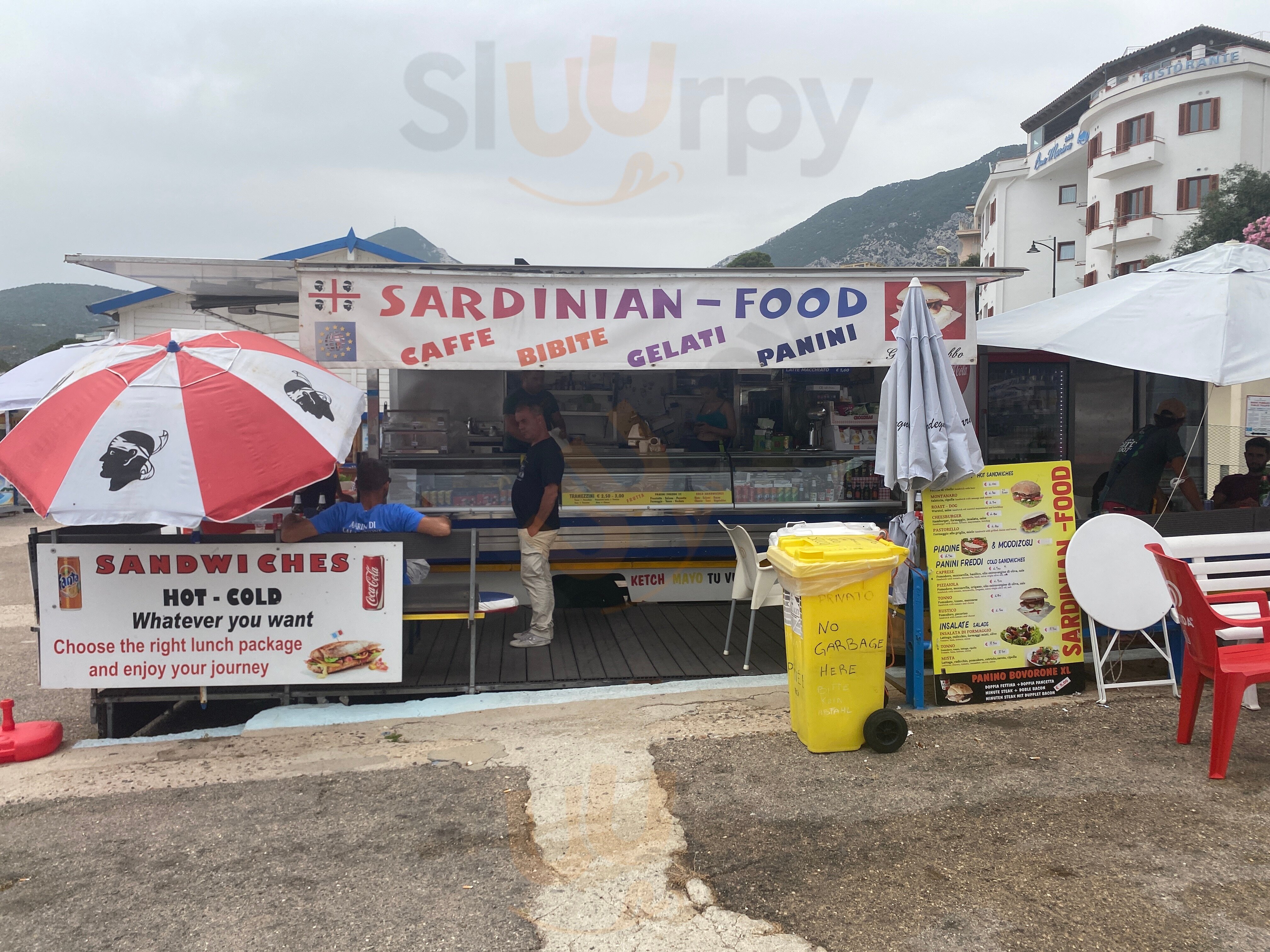 Sardinian-food, Cala Gonone