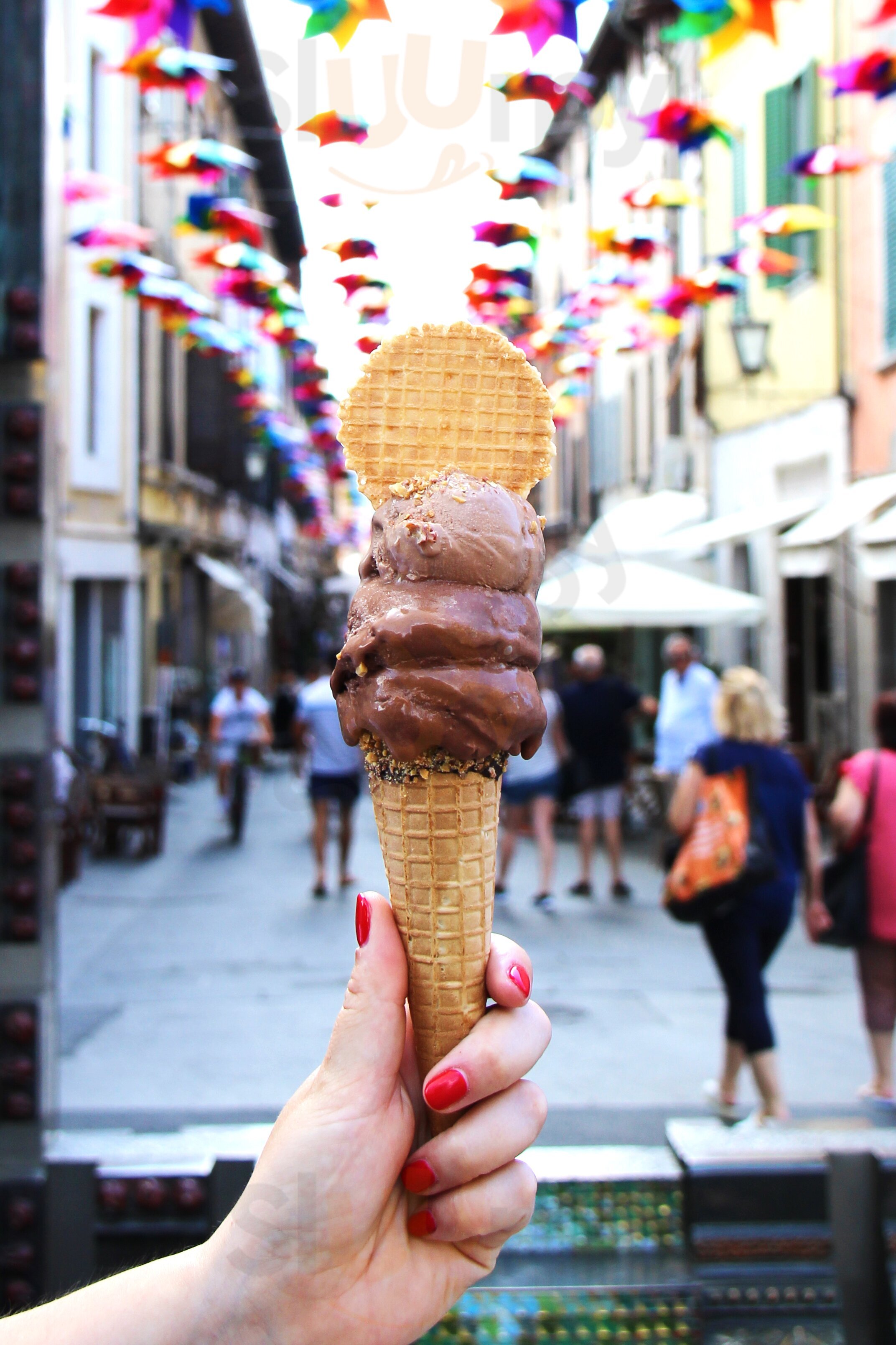 Ammodo - Gelato E Caffè Come Si Deve, Pietrasanta