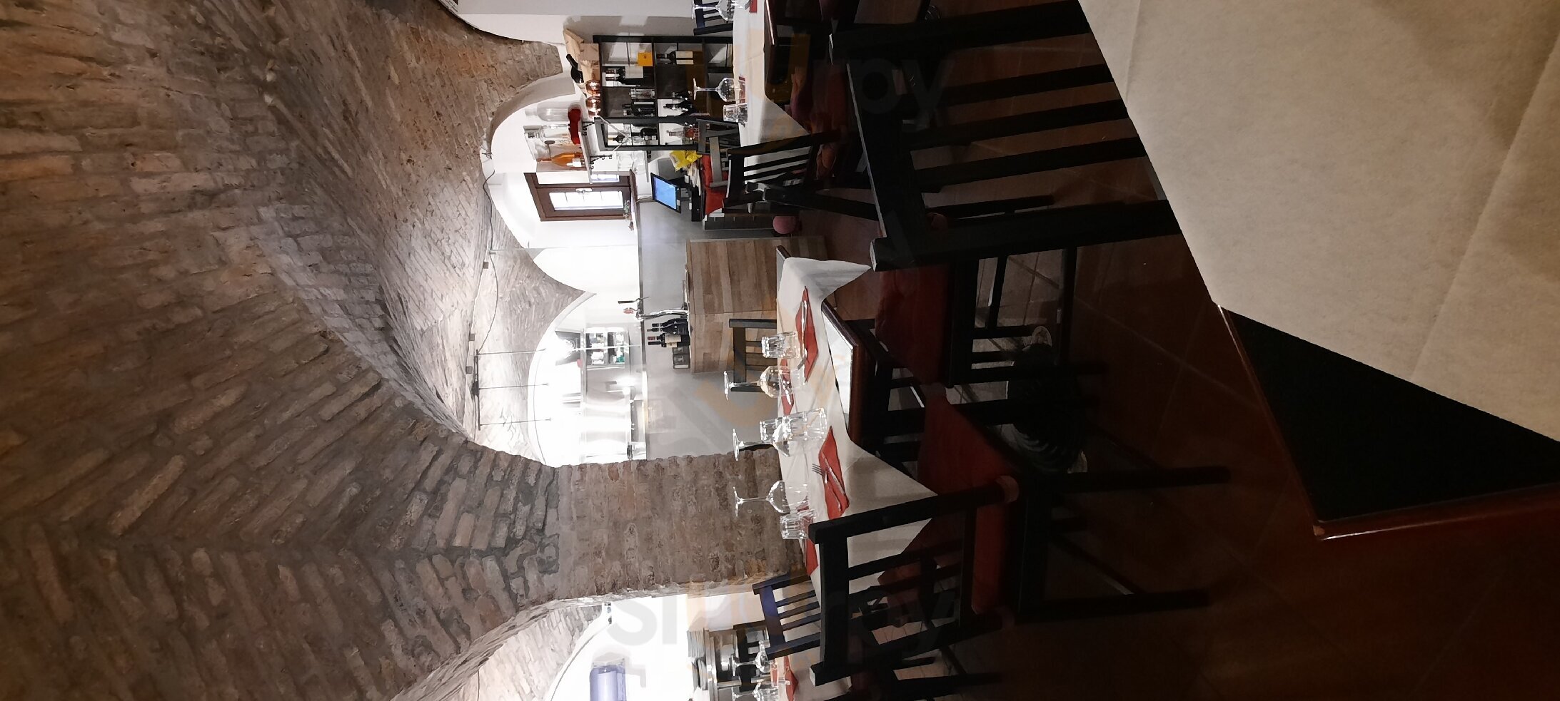 The Cave Wine Bar, Desenzano Del Garda