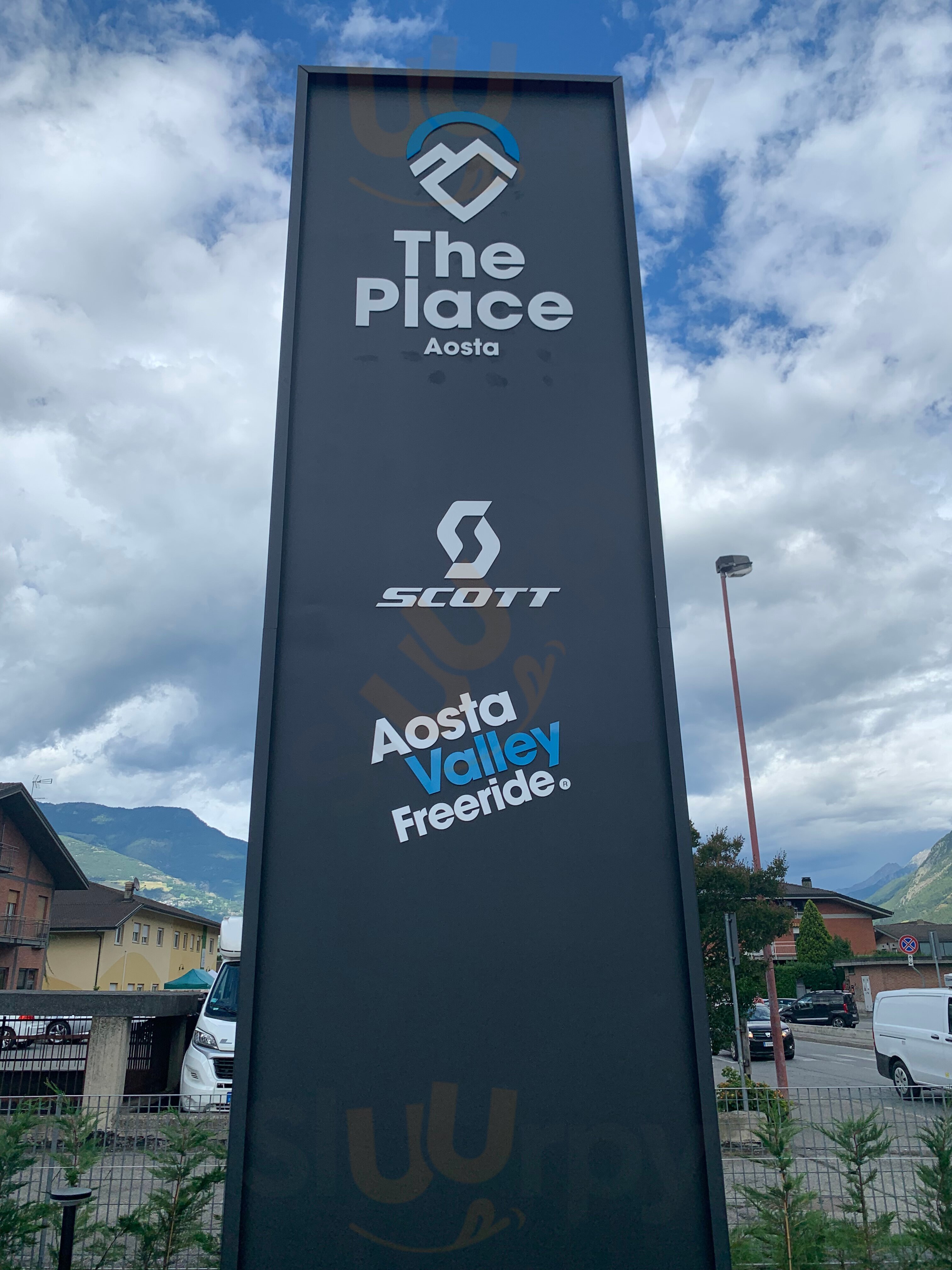 The Place, Aosta