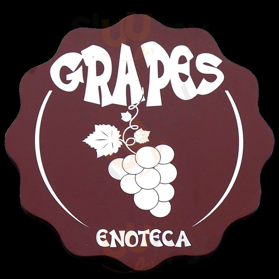 Grapes Enoteca, Bari