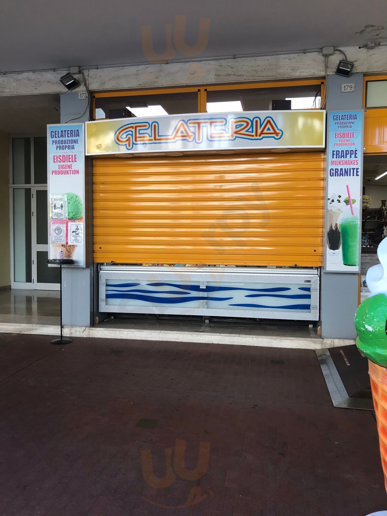 Foto di Gelateria Cristal Eis - 6/10