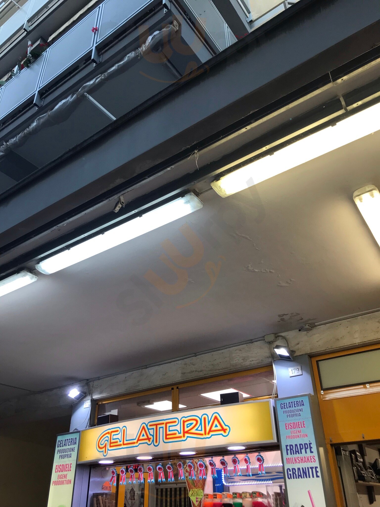 Foto di Gelateria Cristal Eis - 8/10