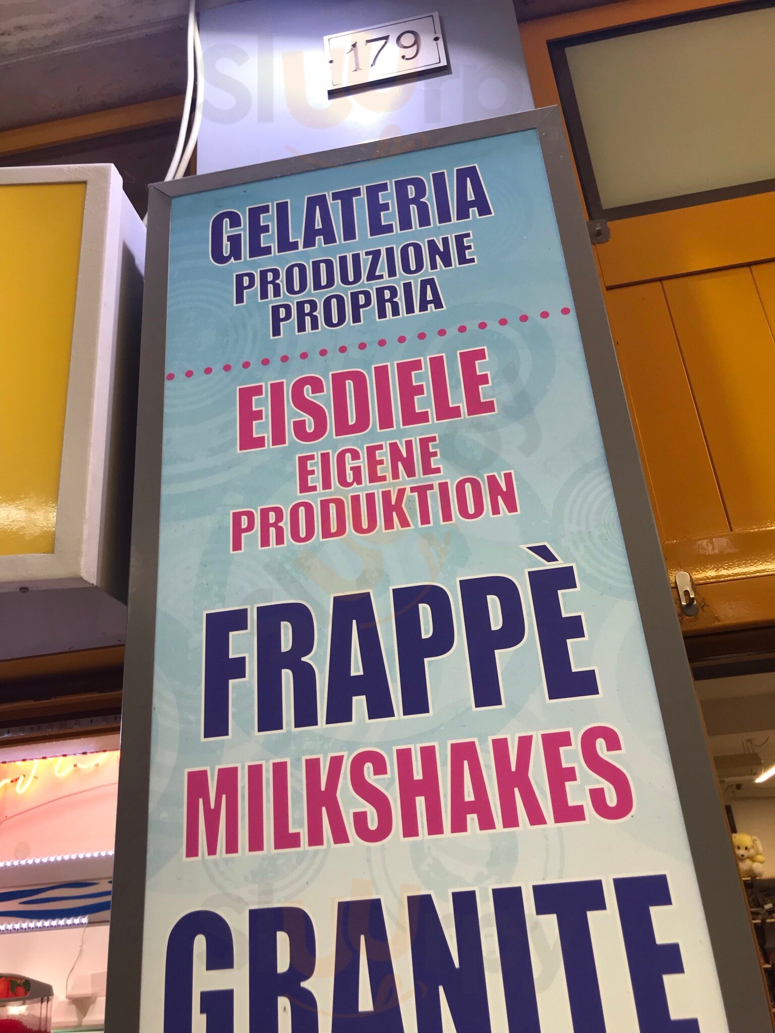 Foto di Gelateria Cristal Eis - 10/10