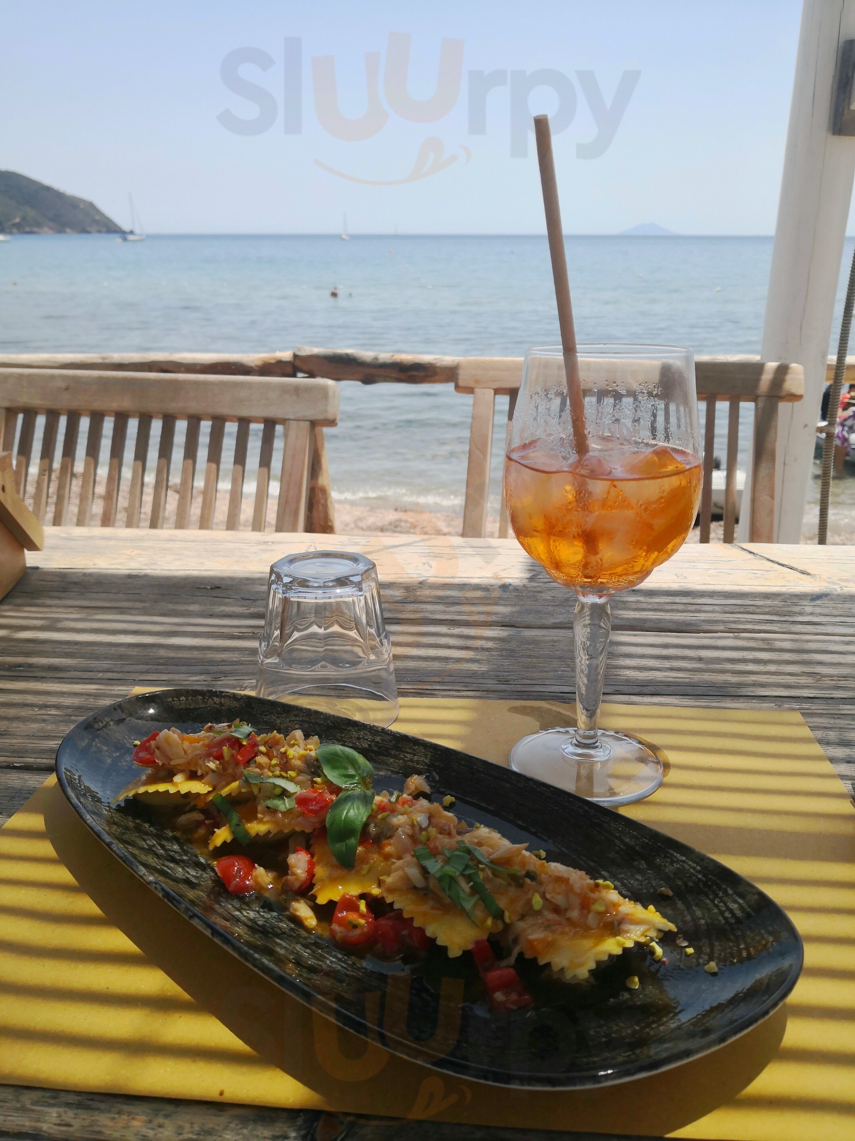 Beach Bar Il Cantone, Lacona