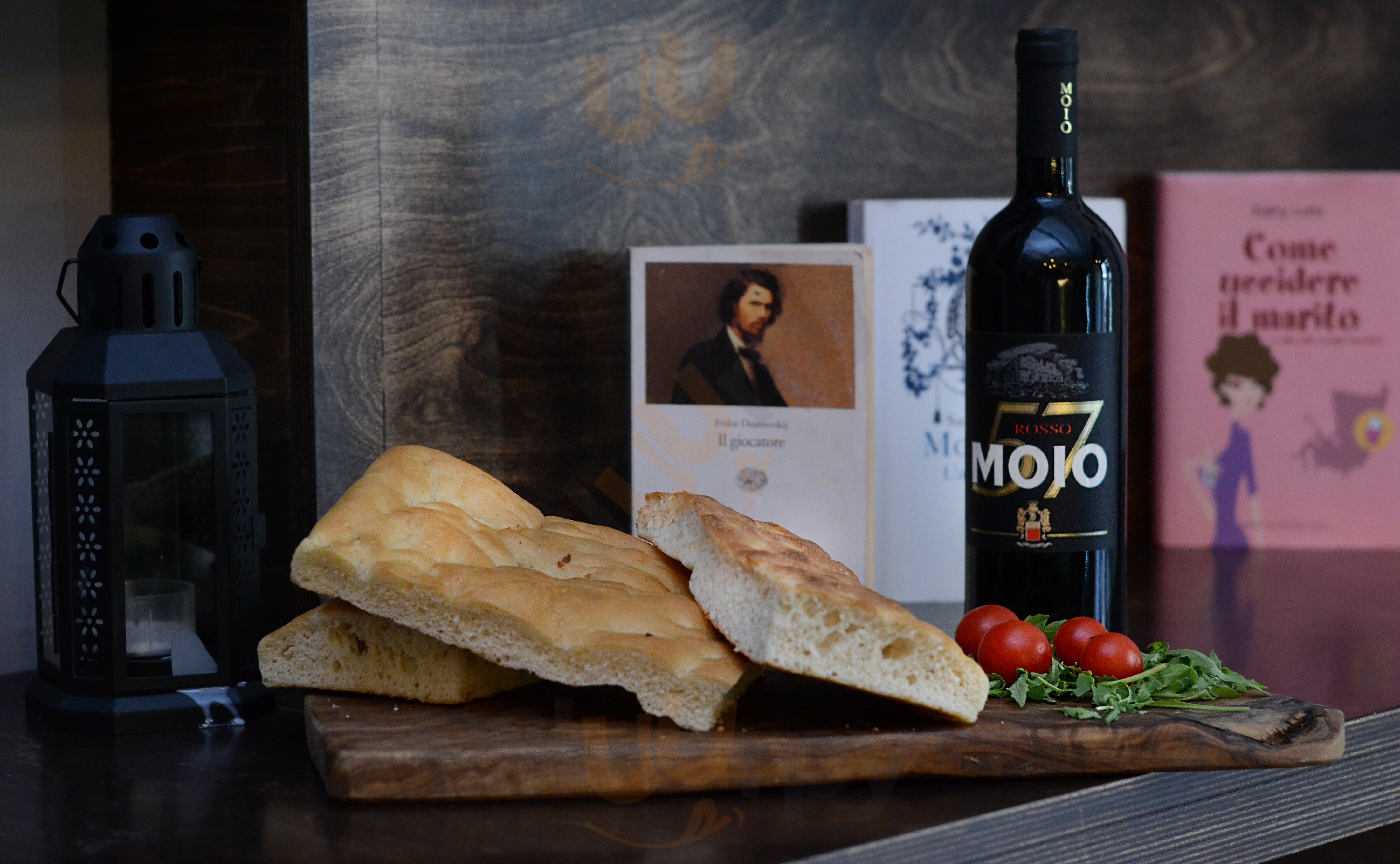 Cantina Santa Chiara Fra Vino & Taglieri, Napoli