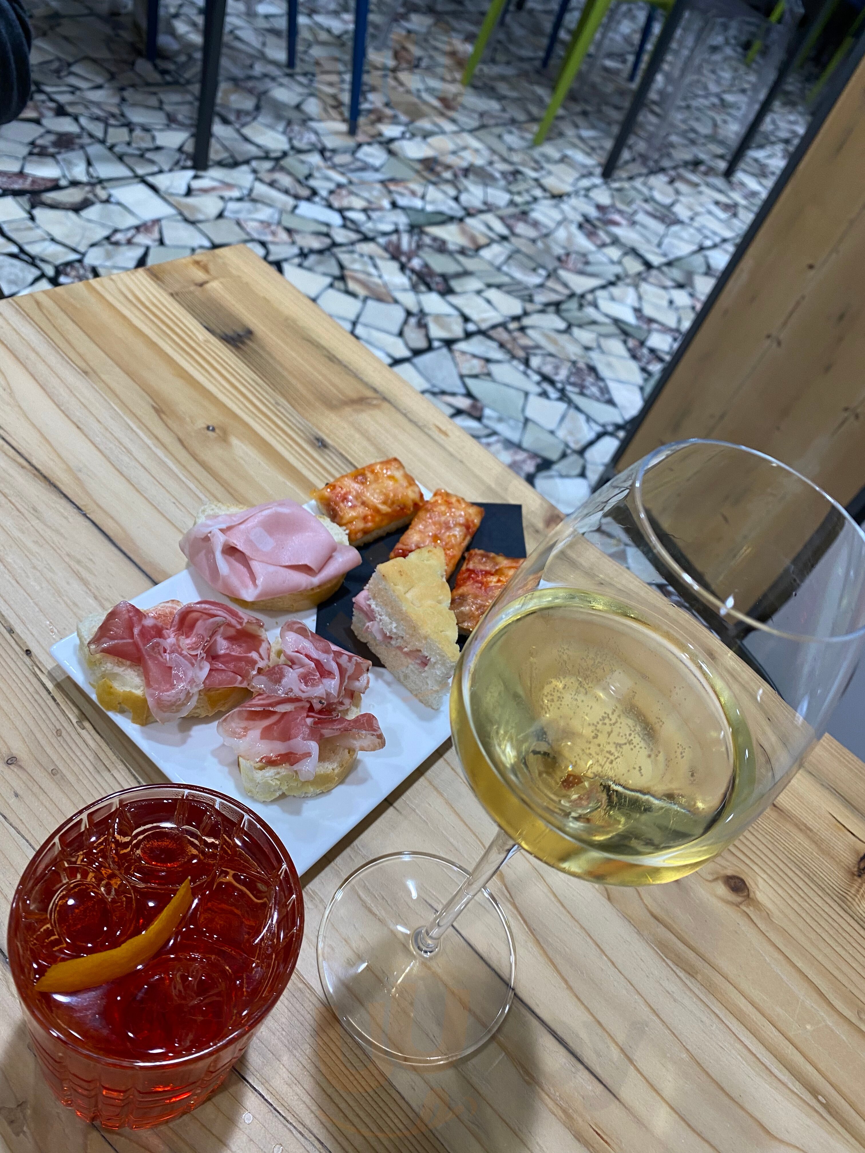 Bar-salumeria Borghi 2021, Vignola