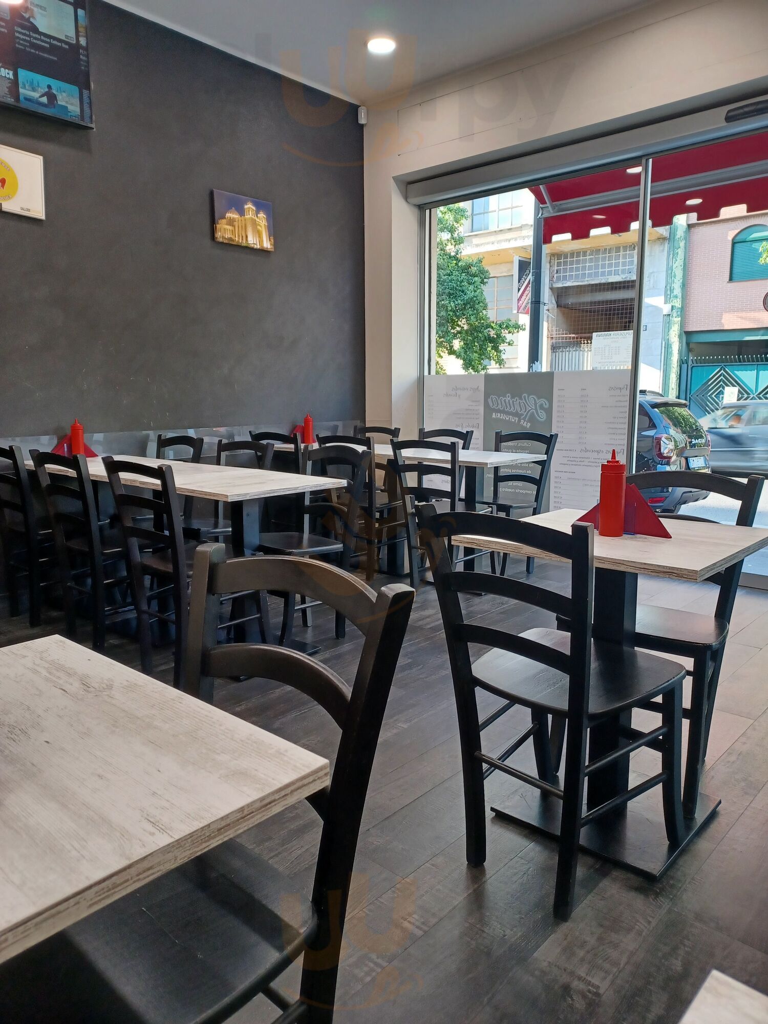 Foto 9 di Pupuseria Karina 100% Salvadoreña - Milano