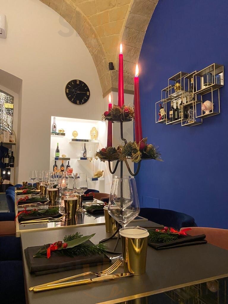 Divino Luxury Wine Bar, San Ferdinando di Puglia