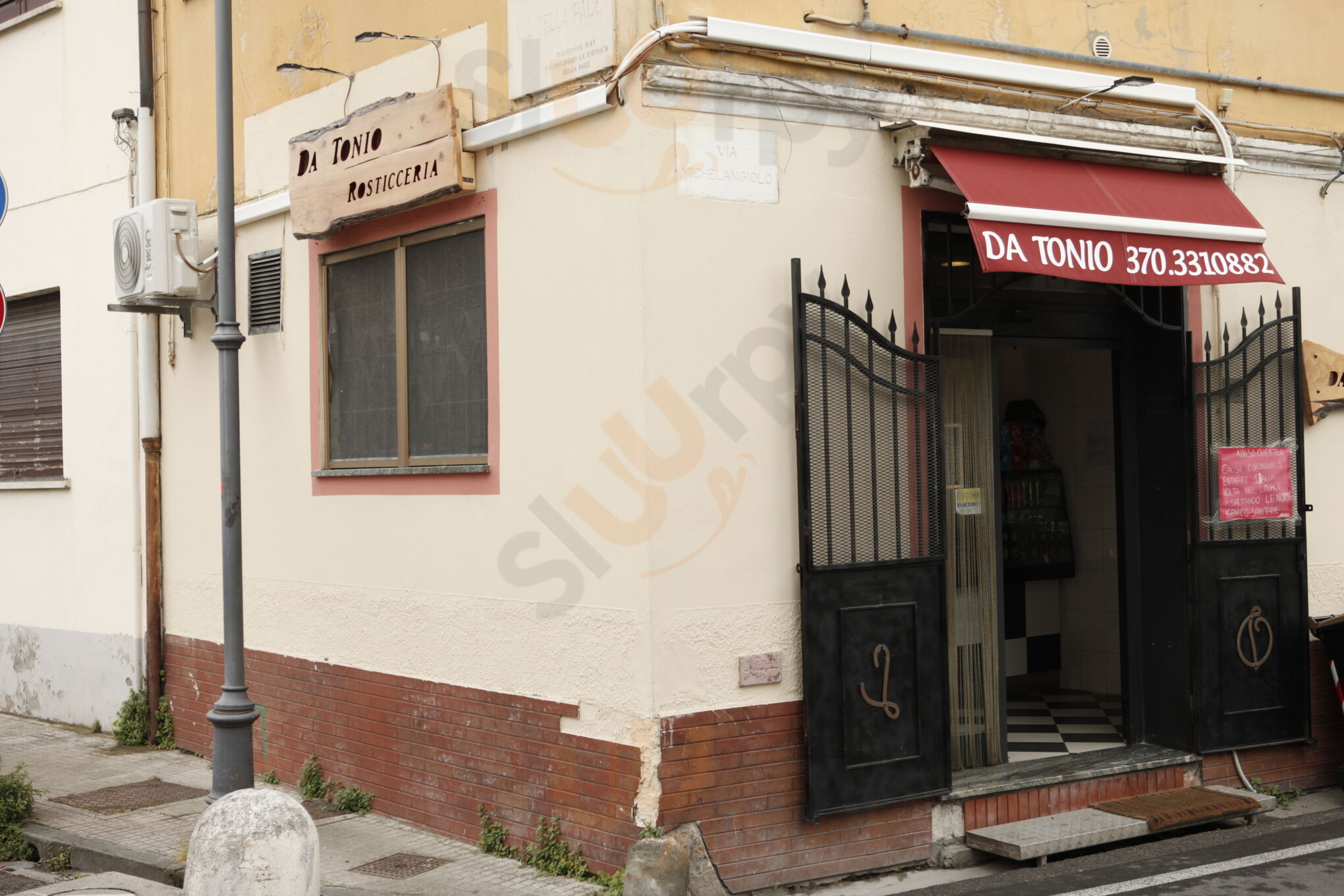 Foto di Da Tonio Rosticceria - 6/7