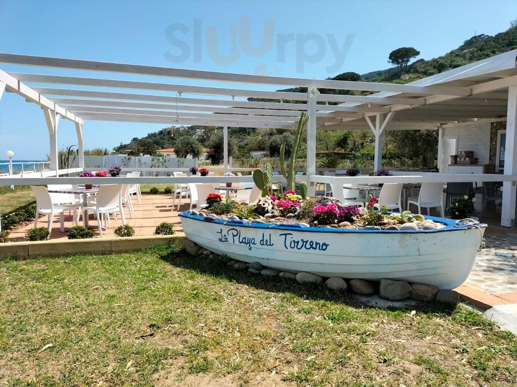 La Playa Del Tirreno, Cefalù