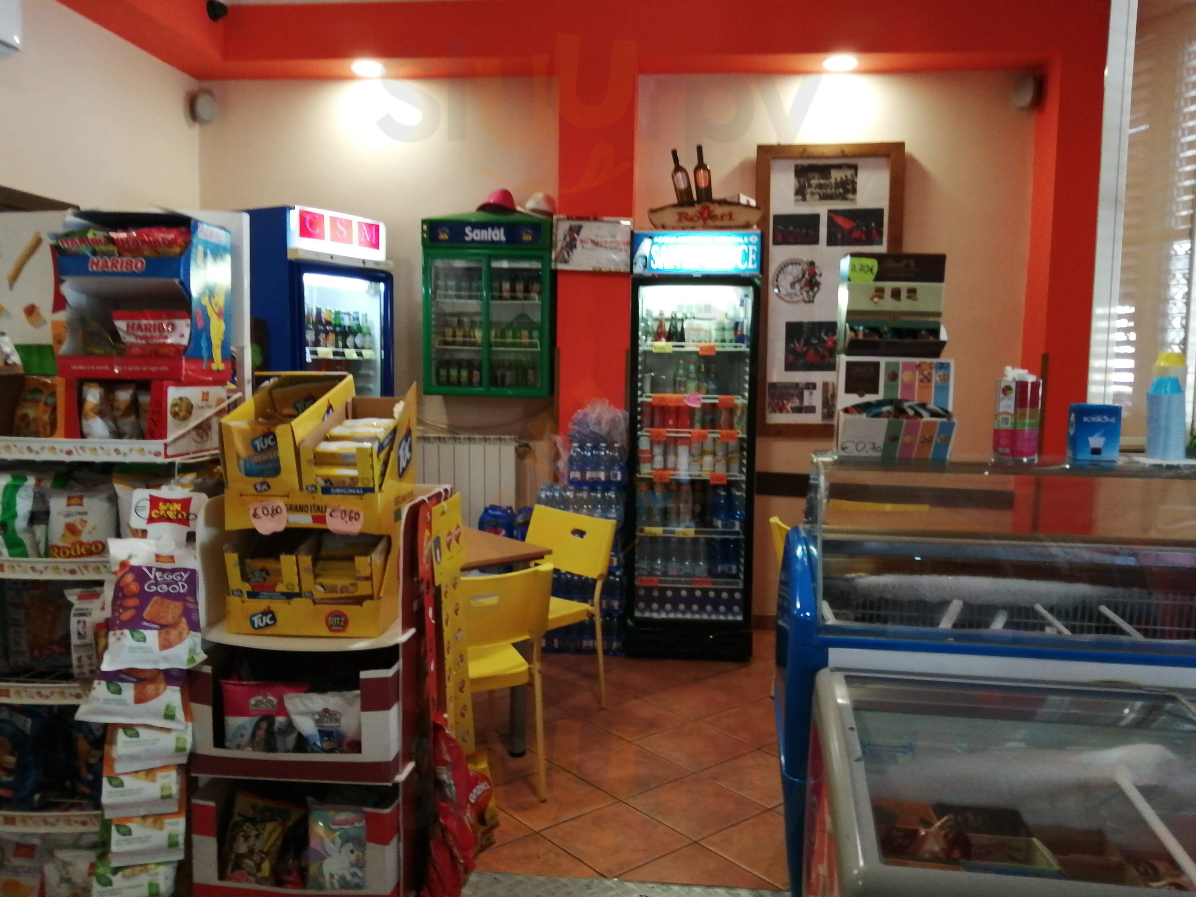 Foto di Bar Ru Maccature Di Bindar Ionut - 7/8