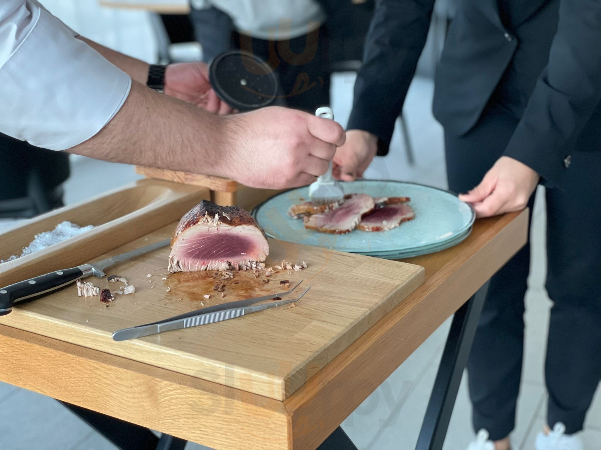 Foto di Yolo Restaurant - 10/10