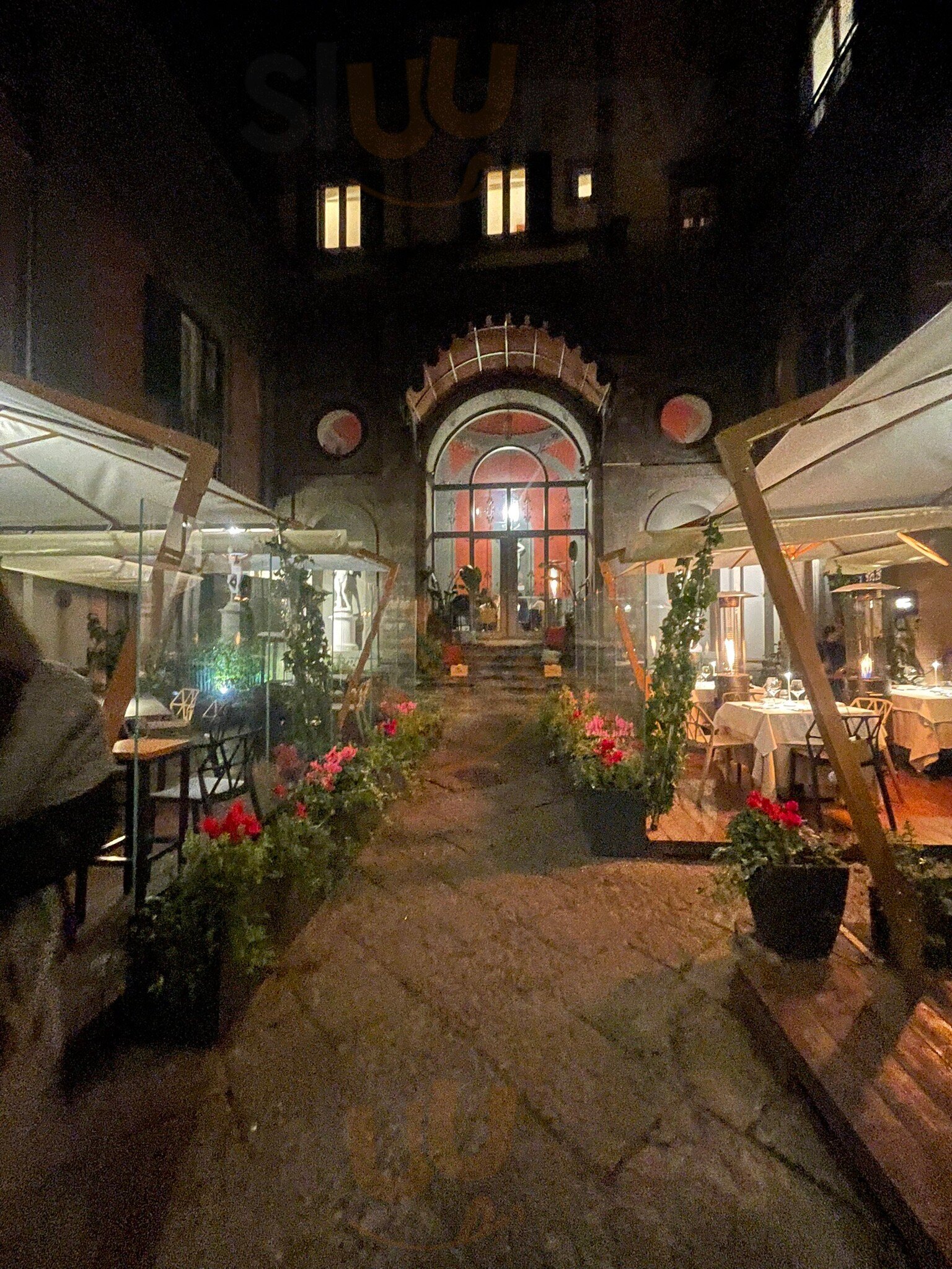 L'ebbrezza Di Teonilla, Napoli