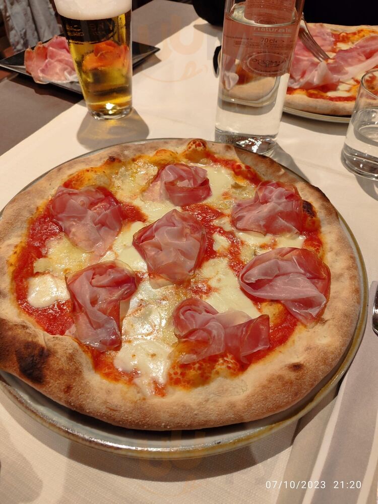 Foto di Al Mercato Pizza & Cucina - 6/10