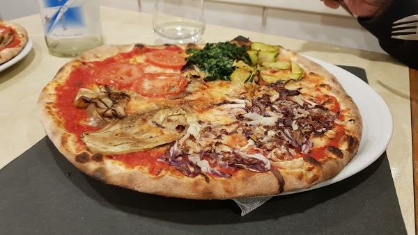 Pizzeria Ristorante Pace, Arco