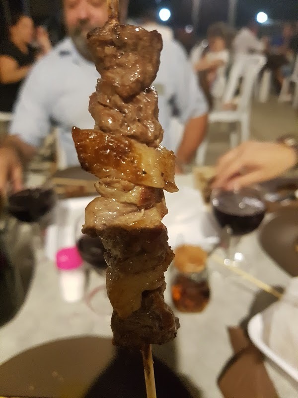 arrosticini in griglia - Foto di Margherita 3, Collecorvino - Tripadvisor