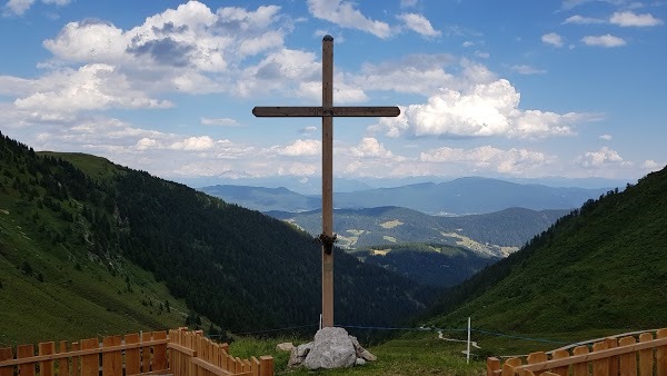 Rifugio Alpino Maddalene, Rumo