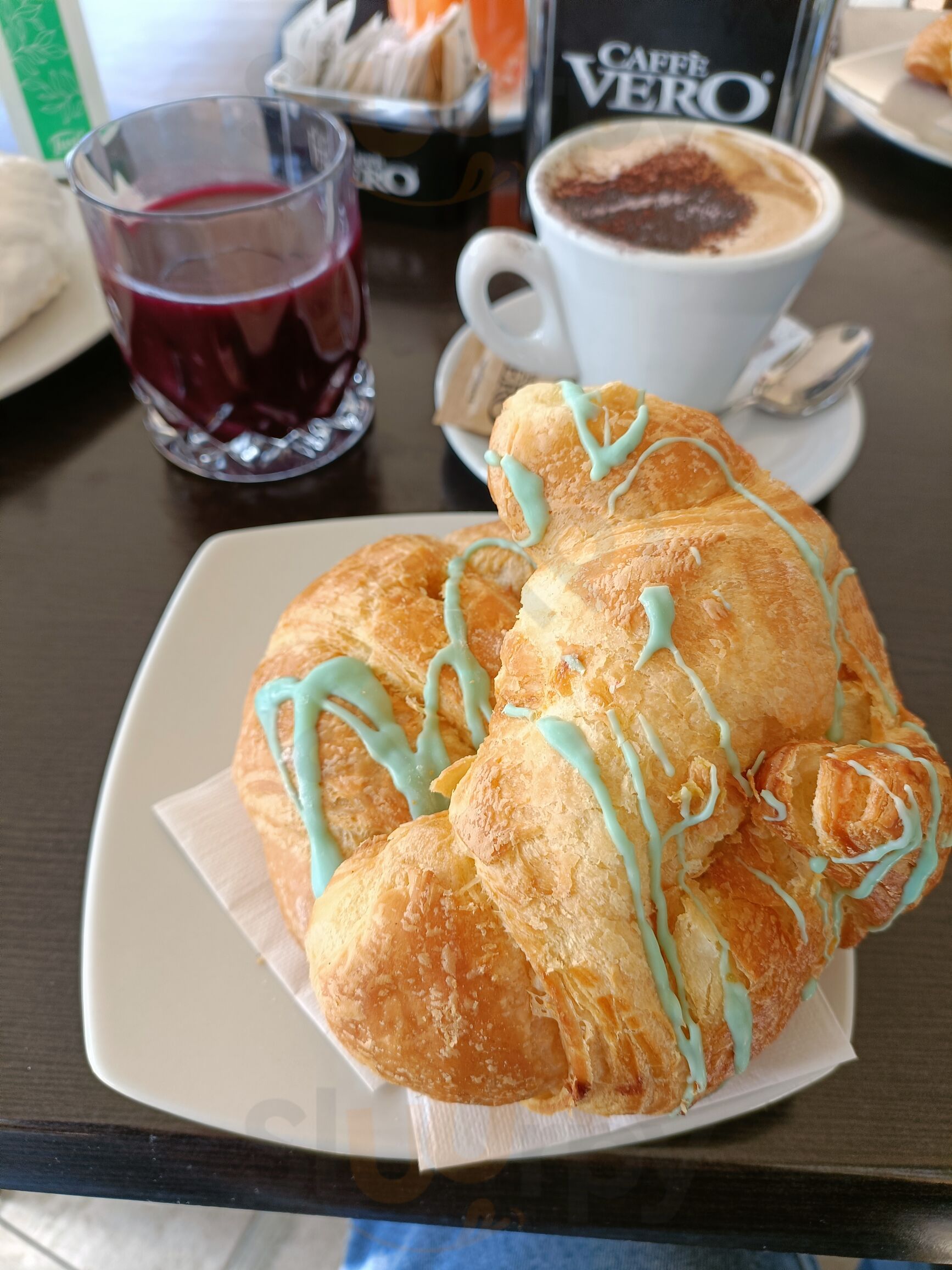 Foto 2 di Pasticceria Due Mondi