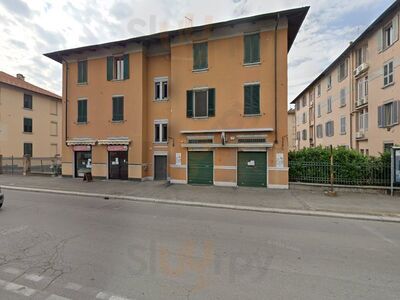 White House Cafè, Pavia