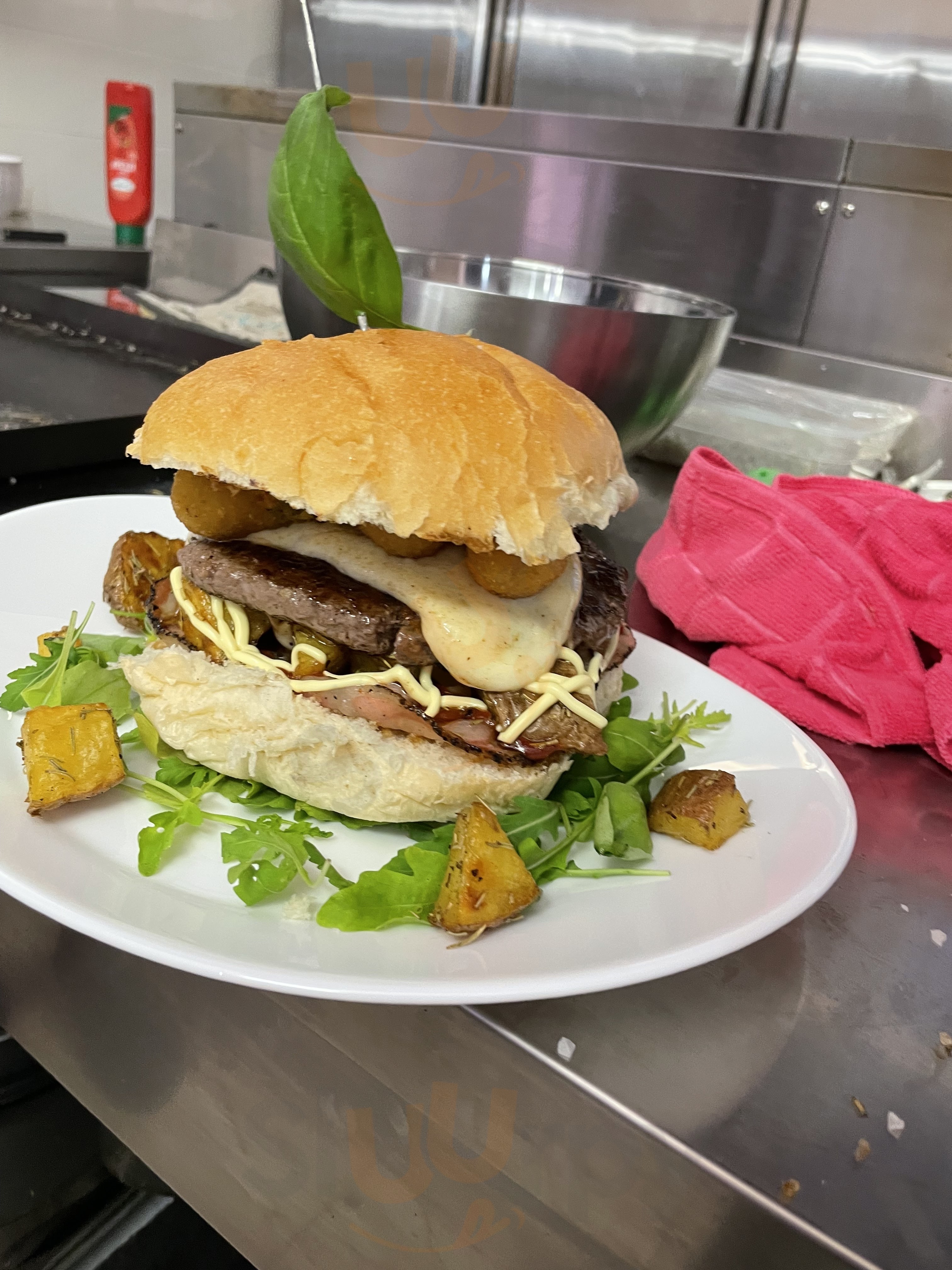 Il Diavolo Della Carne, Calvi Risorta