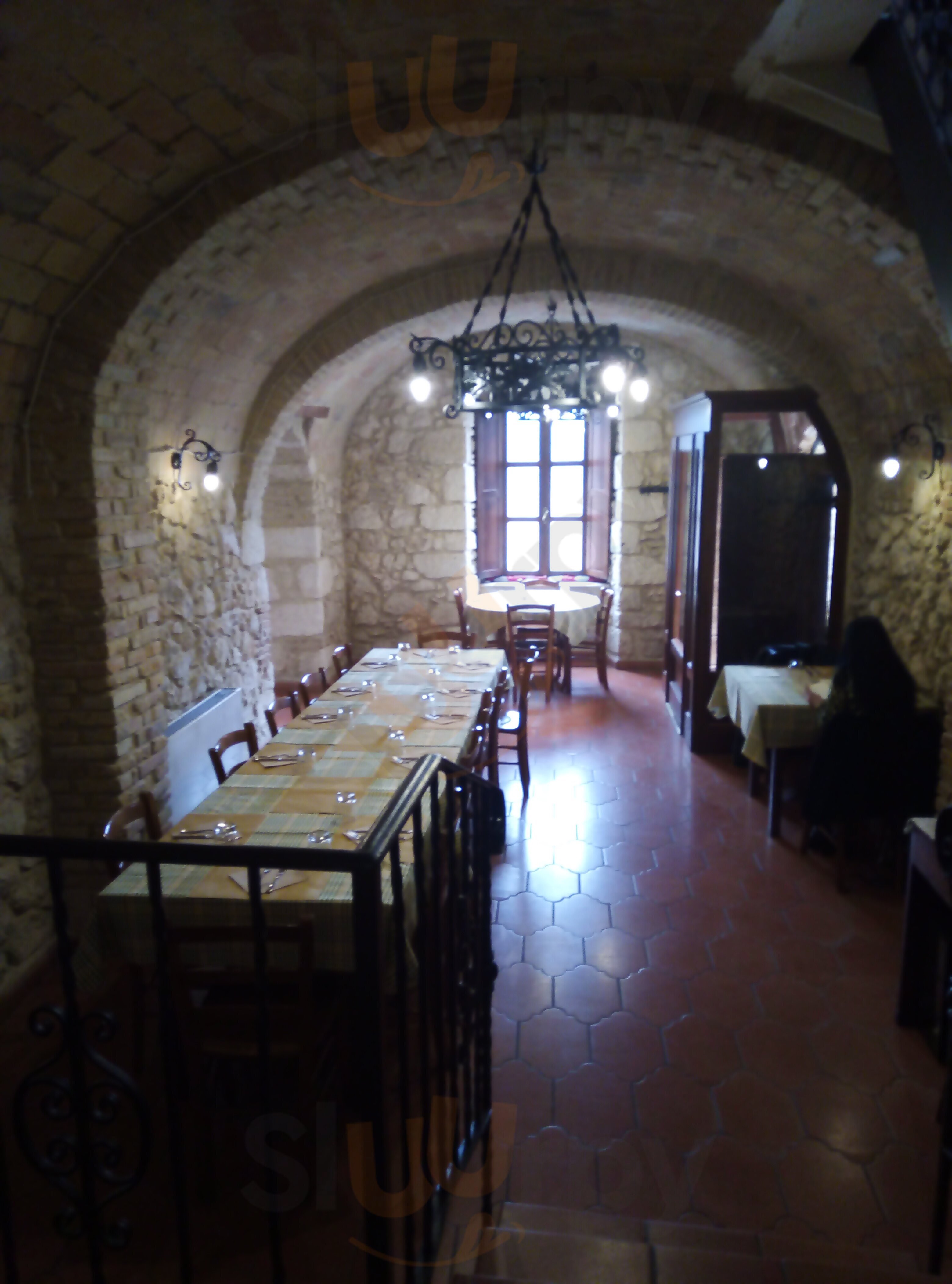 Foto di Taverna Velino - 8/10