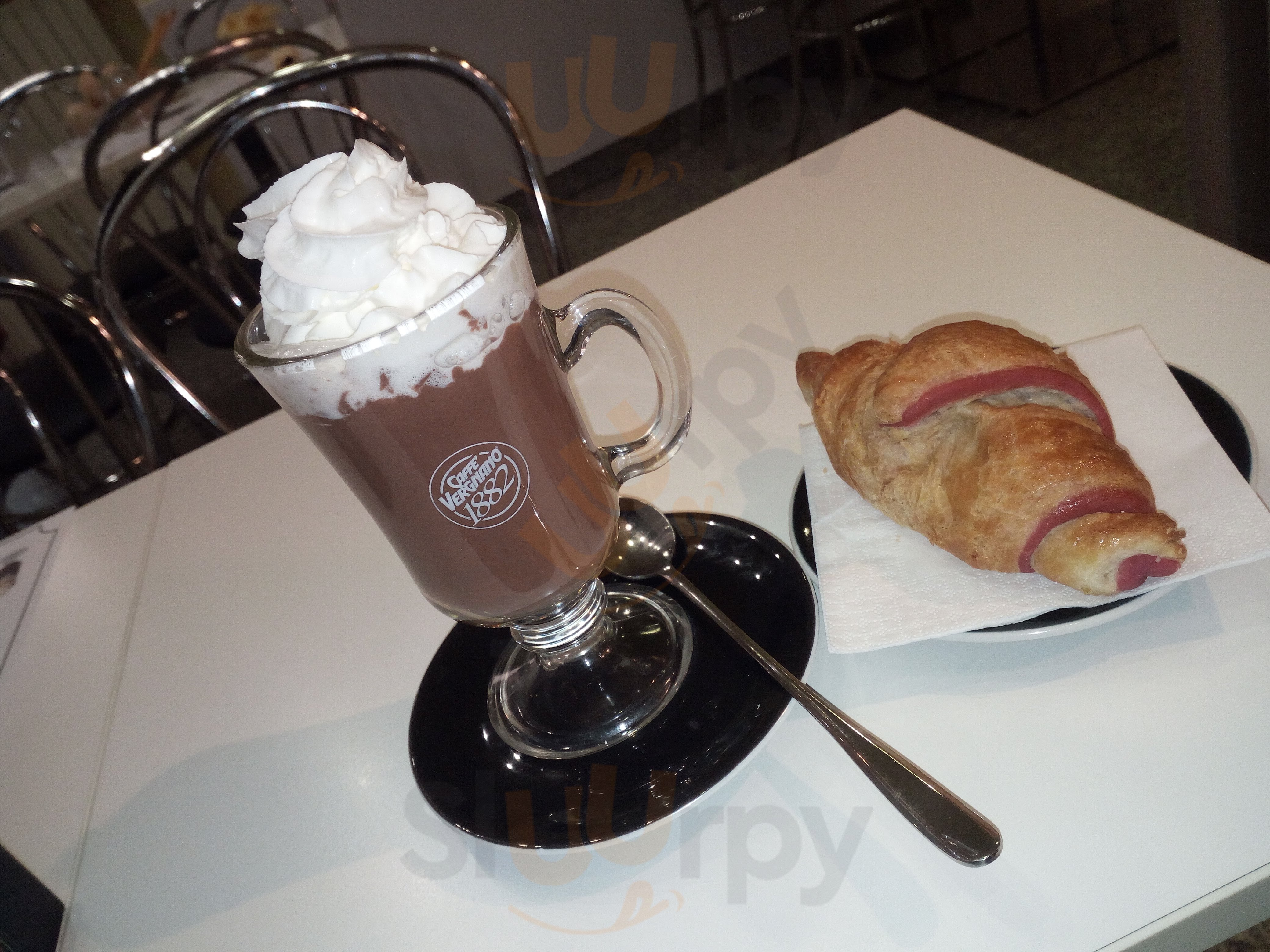 Pancaffè, Marcallo con Casone