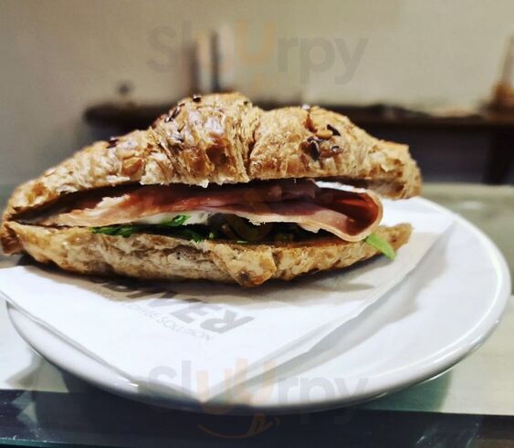 Foto di Bar Pizzeria élite Vescovado - 10/10