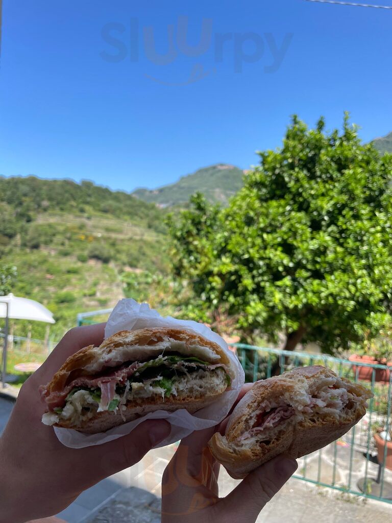 Andrea's Corniglia, Corniglia