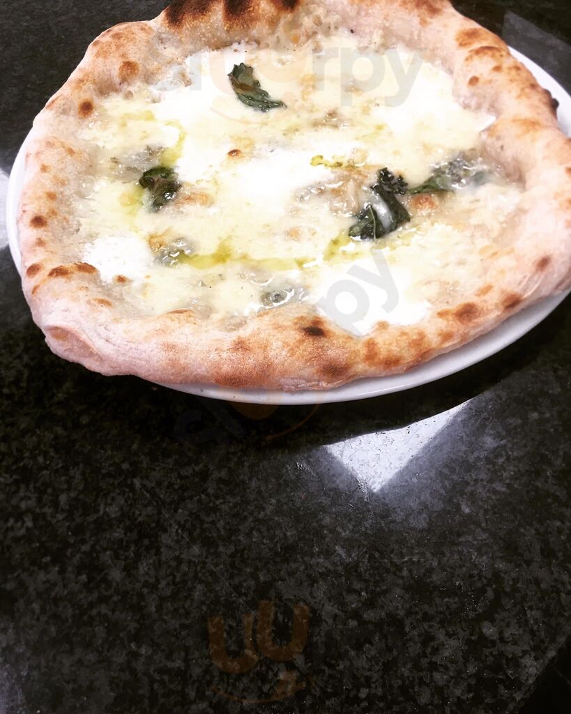 Pizzarvm Pizza Da Asporto, Carrara