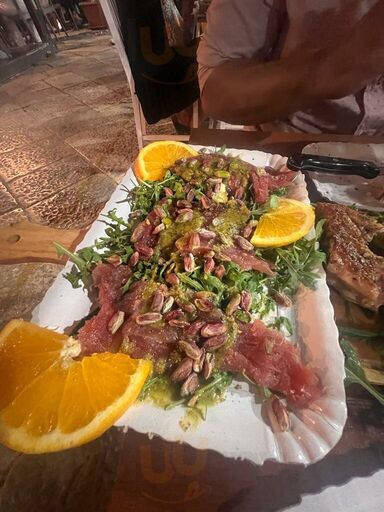 Foto di Macelleria Di Tonno - Laboratorio E Braceria - 7/10