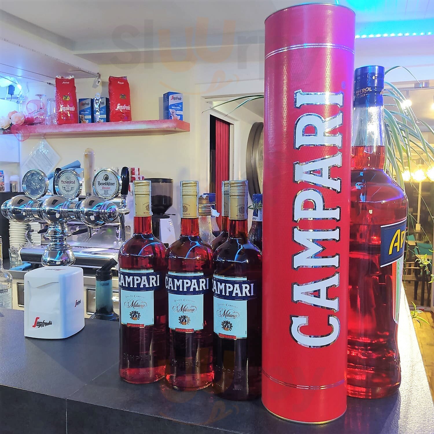 Foto di Bar Maderno - 8/10