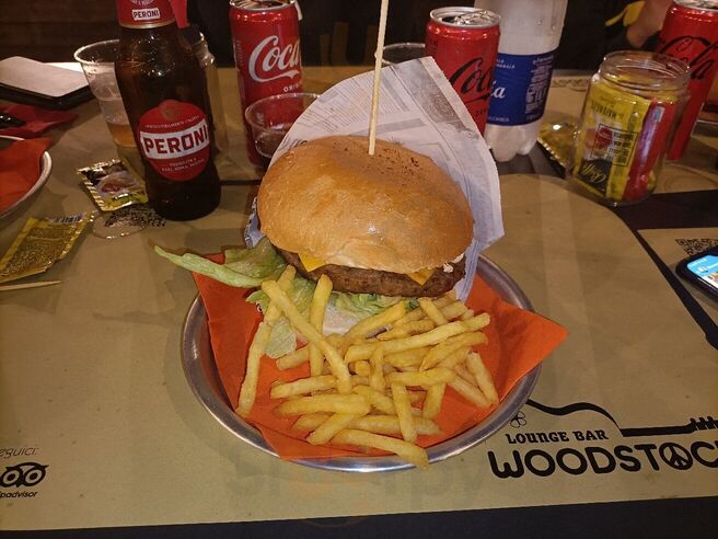Foto di Woodstock Lounge Bar - 10/10