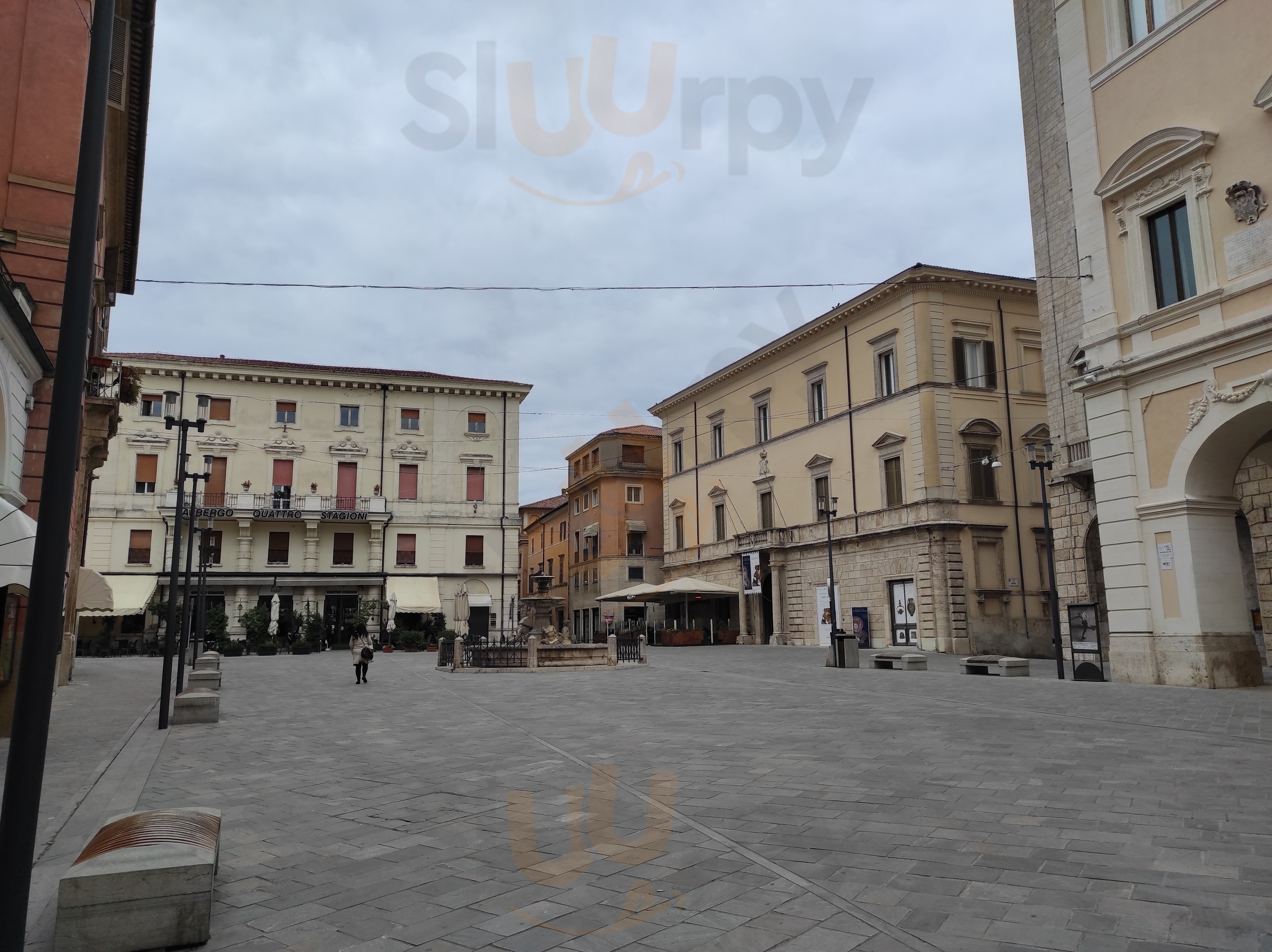 Gran Caffè 4 Stagioni, Rieti