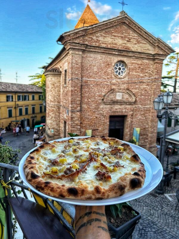 Pizzeria4rioni, Offagna