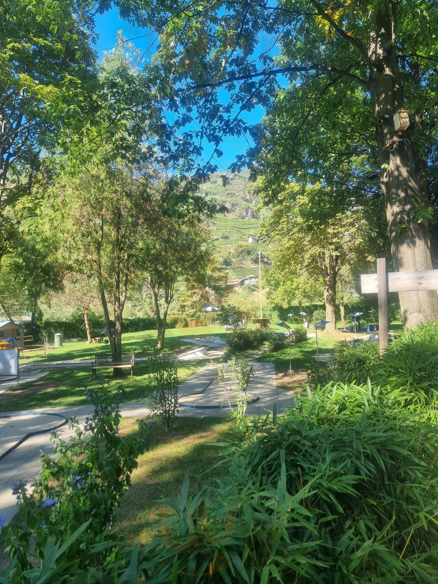 Ahoi Minigolf Bozen, Bolzano