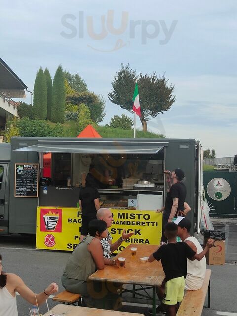 Quattroemezzo Food Truck, Lecco