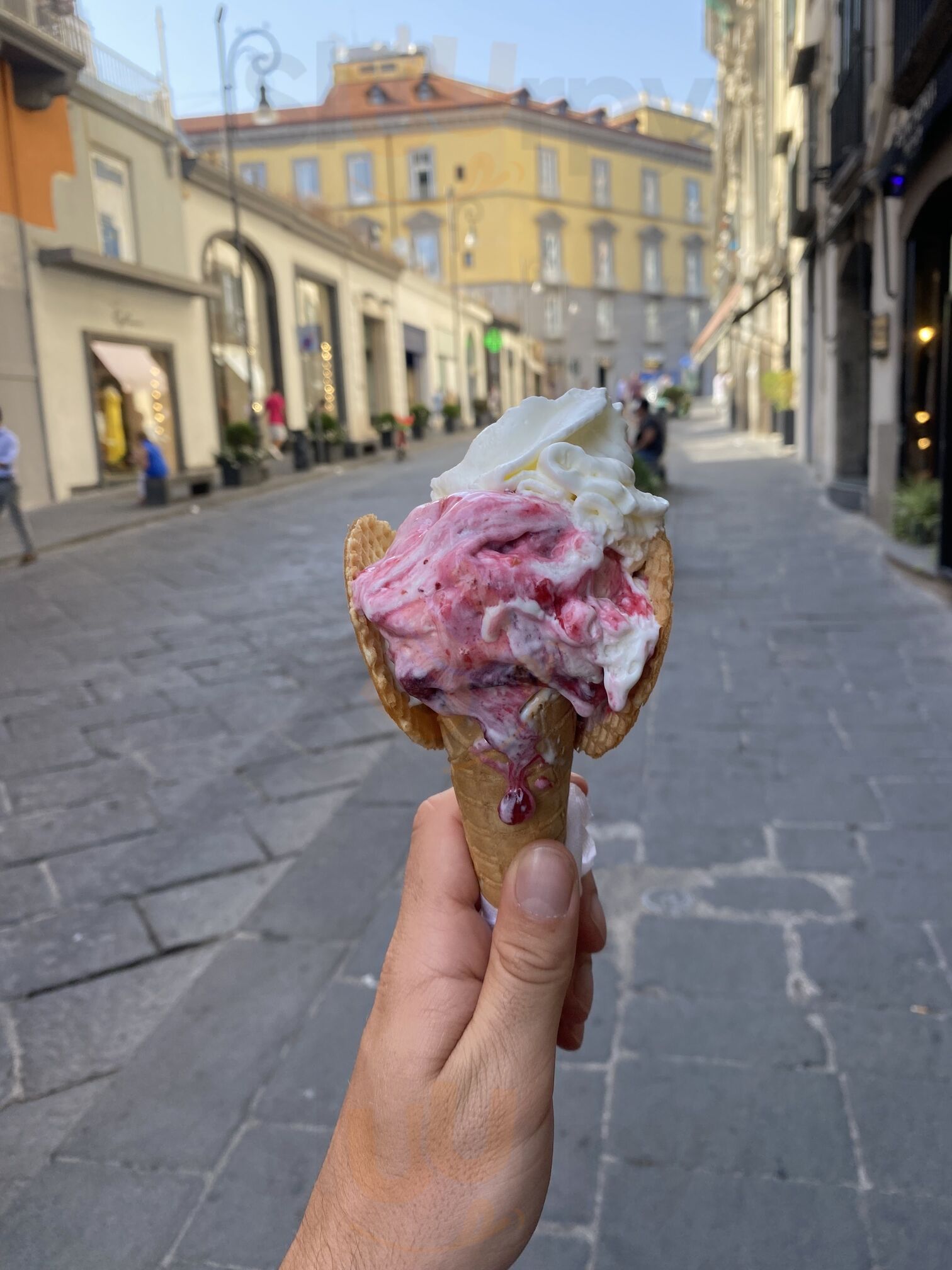 Fantasia Gelati, Napoli