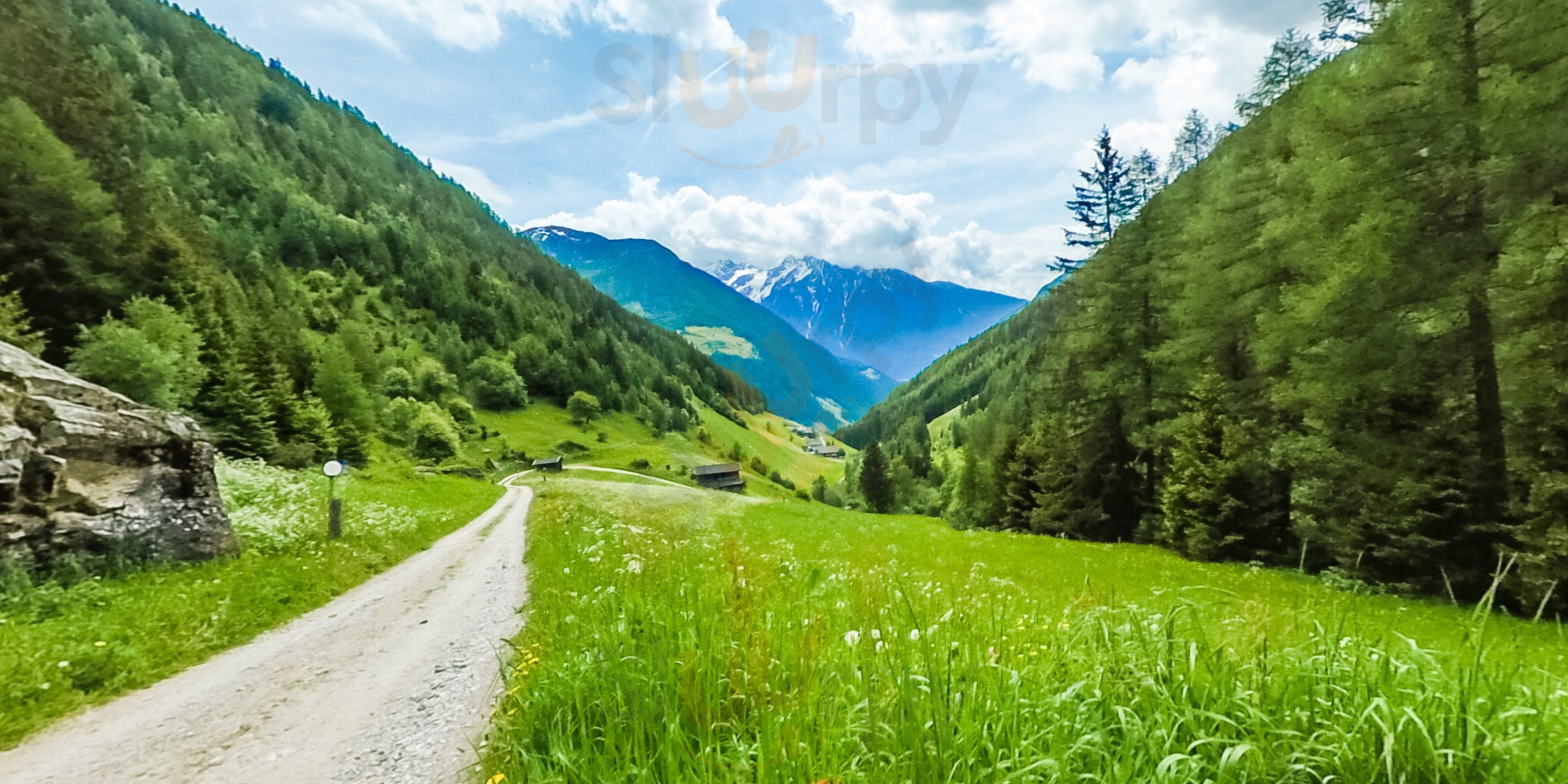 Schwarzbachalm In Ahrntal Sudtirol, Lutago