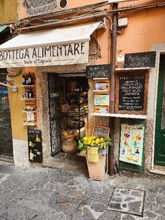 Foto di Bottega Alimentare Riomaggiore - 6/6