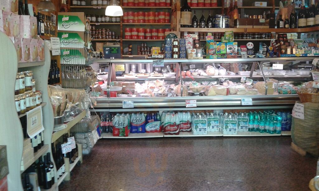 Foto di Salumeria Recco - 6/6